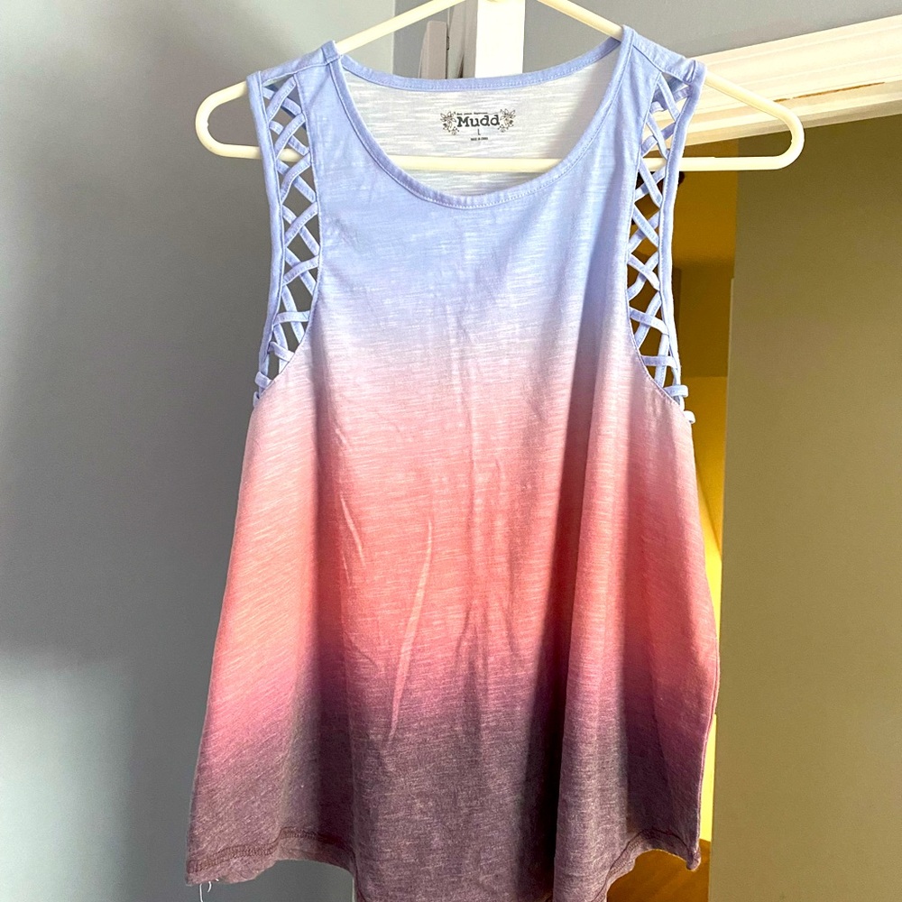 Women’s Ombré Tank, Size Large